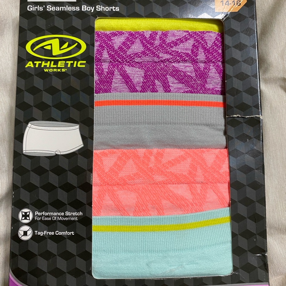 *NEW* Athletic Works Girls' Seamless Boy Shorts
